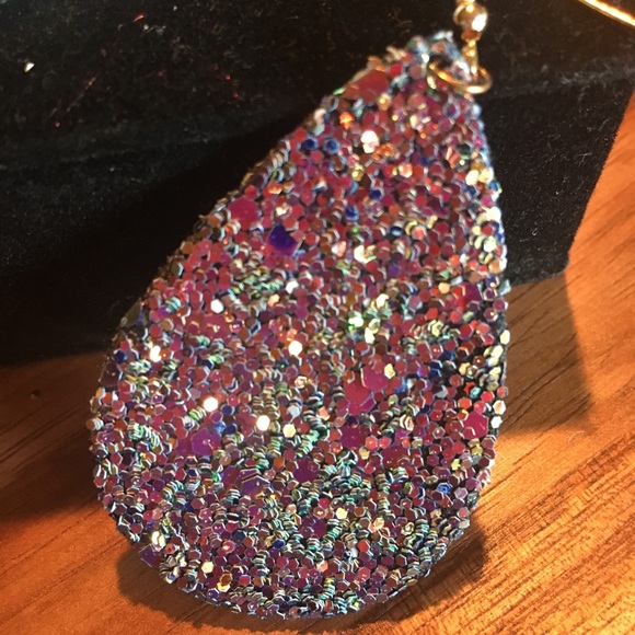 🌺Glitter Leather Tear Drop Earrings, GB 83 - Picture 2 of 2